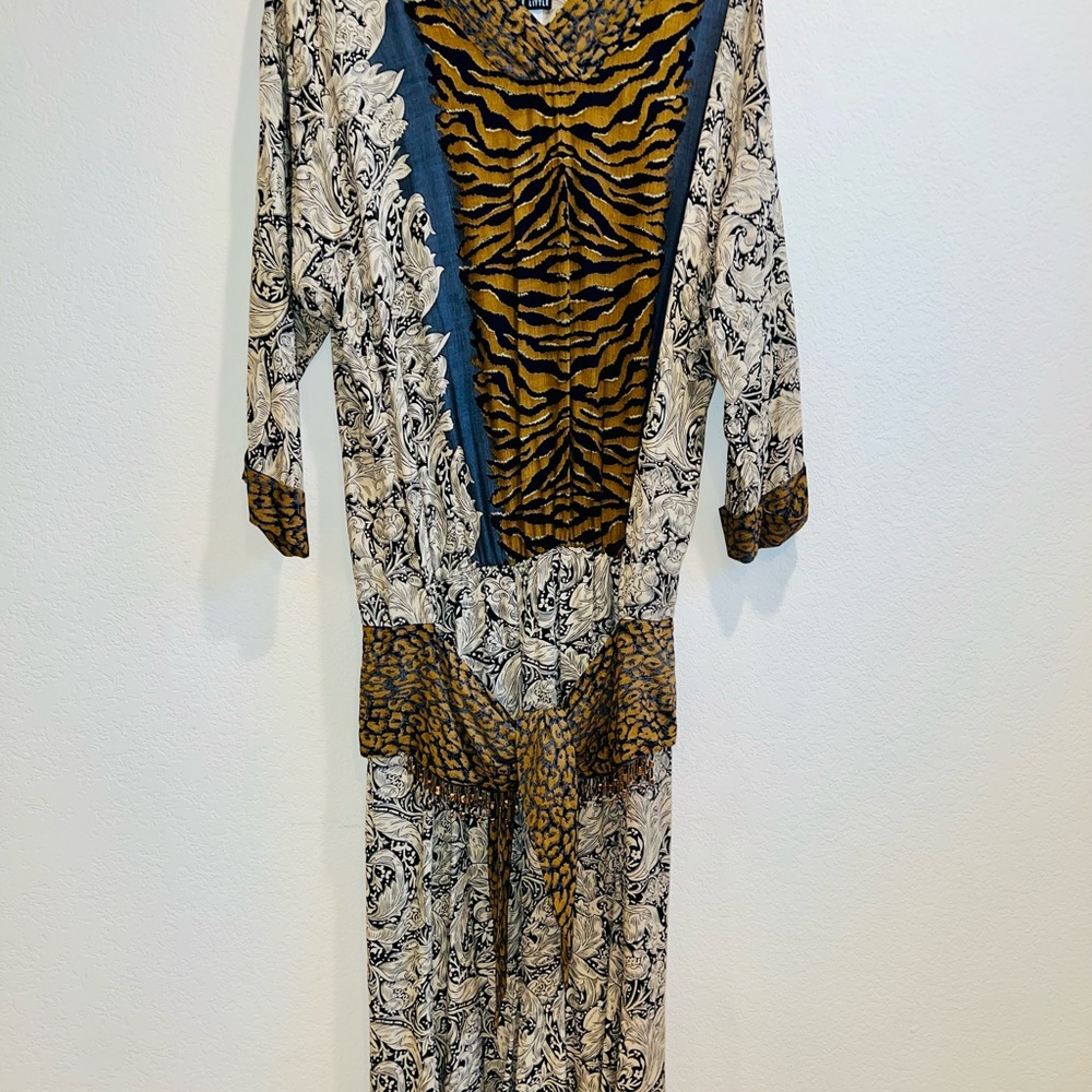 Vtg Animal Paisley w/Beaded Tie